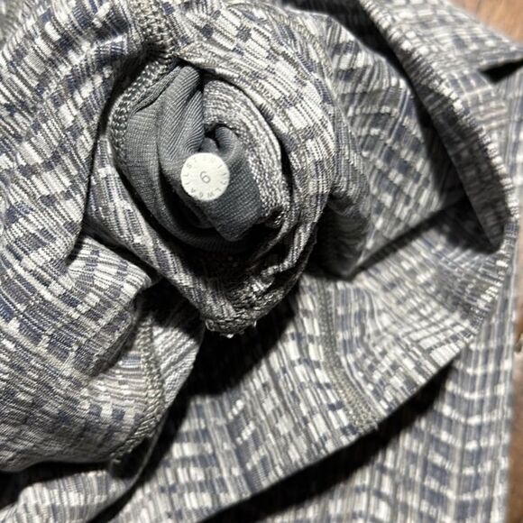 Lululemon Ladies Leggings - Picture 7 of 7